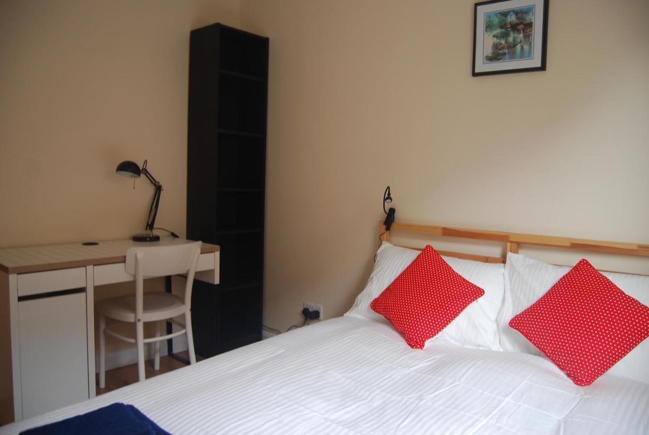 Central 3 Bed Flat Close To University And The Meadows เอดินบะระ ภายนอก รูปภาพ